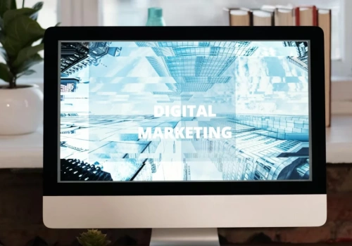 Elektroniczna tablica ogłoszeń w nowoczesnej firmie – komunikacja, która naprawdę działa