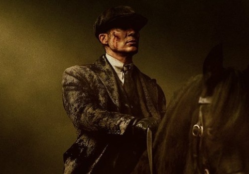 Powrót kultowych gigantów i potężne nowości. Ten marzec na Netflix dosłownie zrujnuje ci życie towarzyskie