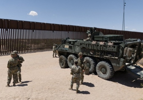 Byli przekonani, że to drony kartelu. W USA potraktowali laserem… balony