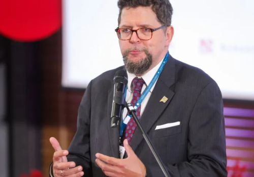 Ukrainiec w polskim (?) rządzie coraz bardziej dokazuje