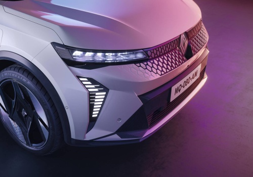 Nowe miejsce produkcji dla Renault Scenic. Elektryk będzie montowany w Hiszpanii