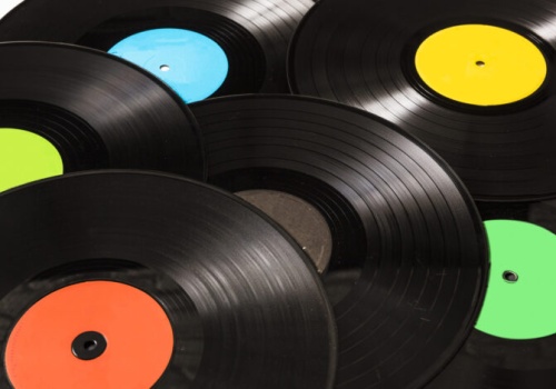 Winylowe i Muzyczne Delicje Zbigniewa Burdy – cztery czwartki z wyjątkową muzyką i historią dźwięku!