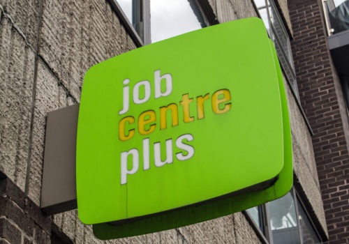 Mobilne urzędy pracy. Czy busy Jobcenter zachęcą bezrobotnych do podjęcia pracy?