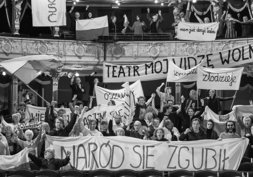 „Wyzwolenie” Mai Kleczewskiej - premiera monumentalnej inscenizacji w Teatrze im. Juliusza Słowackiego w Krakowie