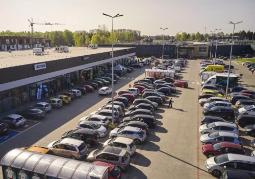 Zmierzch wielkich galerii? Parki handlowe przejęły 90 proc. rynku