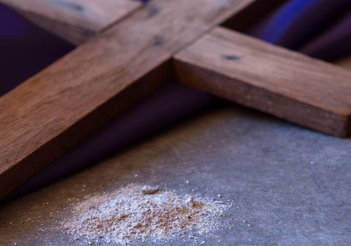 Środa Popielcowa. Czy katolik może sięgnąć w tym dniu po słodycze?