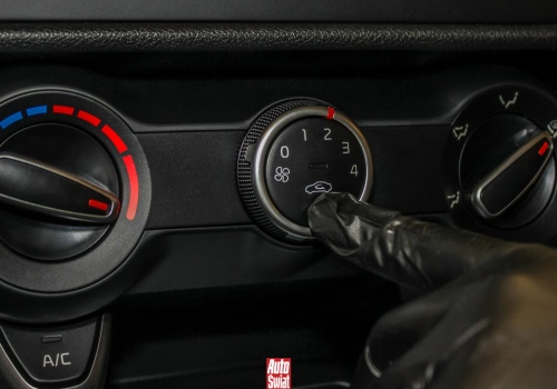 Powszechny błąd. Kierowcy nieprawidłowo obsługują ogrzewanie w aucie