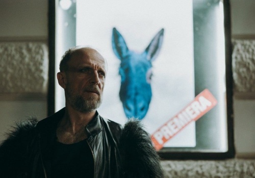 Polska komedia podbija USA! Simlat zachwyca recenzentów „The Wall Street Journal”