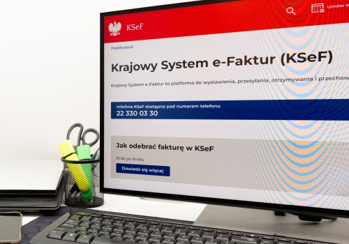 W tym roku fiskus nie nałoży sankcji za faktury poza KSeF. Ale może ukarać za inne błędy