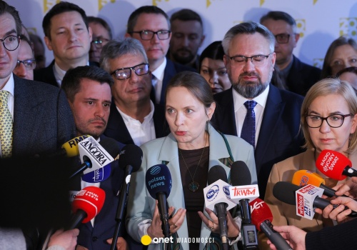 Ból głowy premiera. Agonia Polski 2050 wpłynie na sytuację koalicji