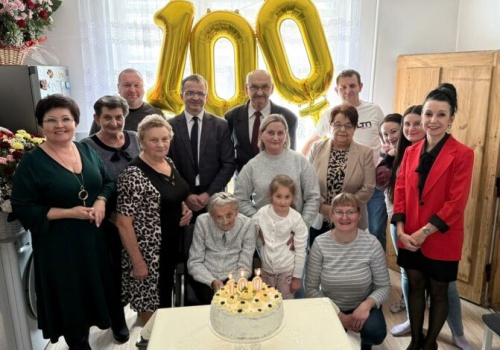 100 lat Pani Marianny Chejduk z Ostrowa