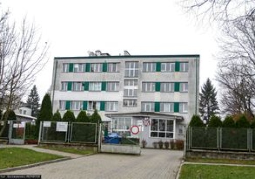 Drastyczne cięcie kosztów. Nawet o 80 proc. Gminy podnoszą alarm