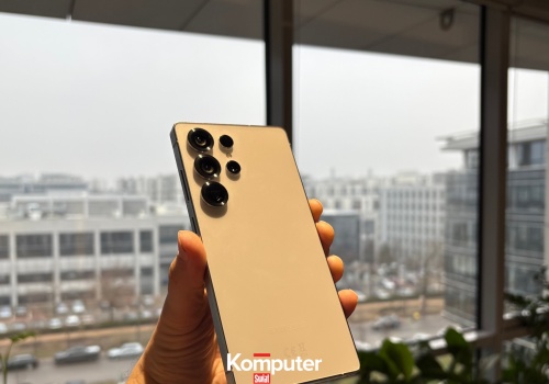 Nowe informacje o Galaxy S26 Ultra. Selfie zyskają na jakości