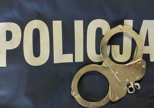 Agresywni 16-latkowie przed sądem rodzinnym. Finał zuchwałej kradzieży w rzeszowskim markecie