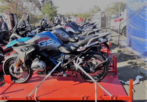 Raport Clicktrans za 2025: przywozimy motocykle głównie z Niemiec, wywozimy do Hiszpanii 