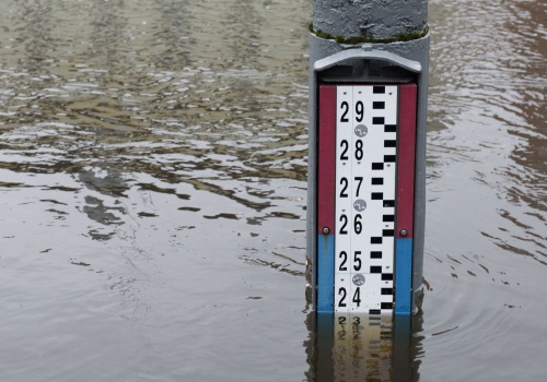 IMGW ostrzega: możliwe przekroczenie stanów ostrzegawczych pomorskich rzek