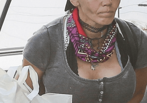 Tak wygląda teraz jedna z najpiękniejszych gwiazda lat 00. Jest na samym dnie