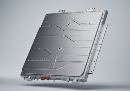 Chiński koncern Changan obiecuje nowy akumulator, który zapewni zasięg 1500 km