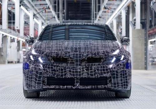 BMW przypadkiem zdradza gamę na 2027 rok. Na liście m.in. nowe M2 xDrive, i3 oraz iX-y