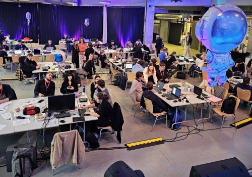 Po co Krakowowi kosmos? Technologie z orbity coraz mocniej wspierają miasto