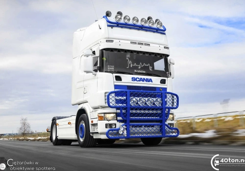 Rozkręcona „czwórka” uratowana po ponad rocznym postoju – Sesja Miesiąca 02/26