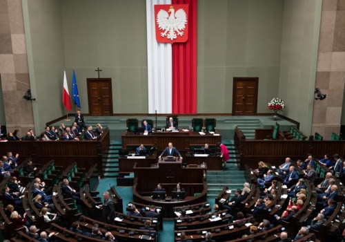Sejm przyjął SAFE. Co zrobi prezydent Karol Nawrocki?