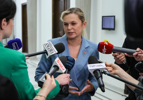 Ograniczenia mediów społecznościowych dla dzieci coraz bliżej. KO odsłania karty