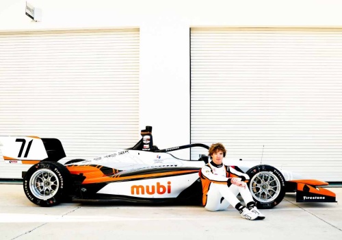 Tymek Kucharczyk na żywo w Motowizji w oknie otwartym w CANAL+. Start sezonu INDY NXT