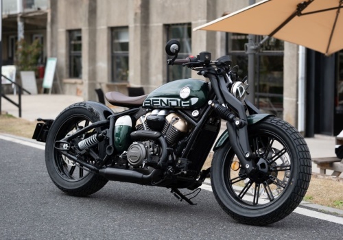 Najmocniejszy, duży, tani a dobry chopper/cruiser 125 z silnikiem V2?