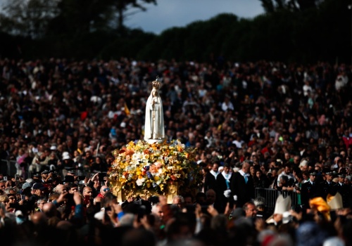 Fatima: sanktuarium będzie wystawiać pielgrzymom pamiątkowy certyfikat ukończenia pielgrzymki