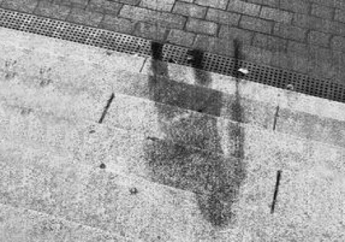 Zostały po nich tylko cienie. To skutki wybuchu bomb atomowych