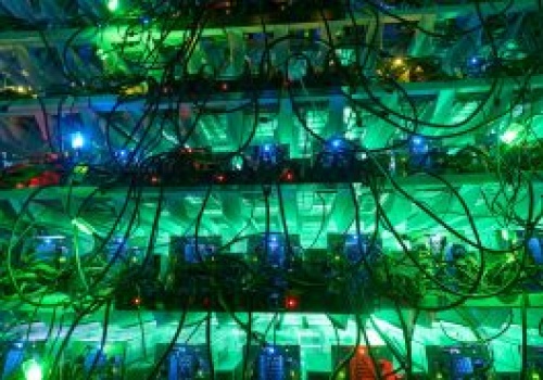 Kopanie bitcoina przestaje się opłacać. Firmy zmieniają branżę