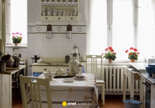 Kazali mu opuścić rodzinny dom, bo sufit jest za niski. 