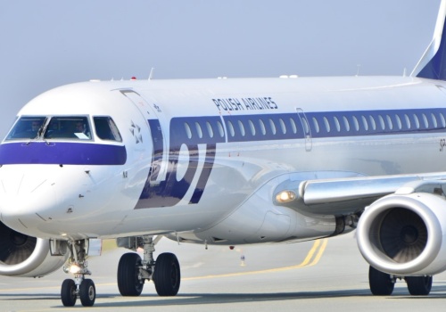 PLL LOT odwołuje wszystkie rejsy do Izraela po ataku na Iran