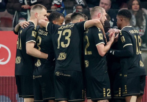 PKO BP Ekstraklasa: Pogoń Szczecin - Widzew Łódź. Relacja live i wynik na żywo