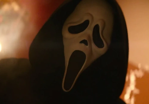 Krzyk 7 z rekordowym otwarciem serii. Pierwotna wizja była bezlitosna