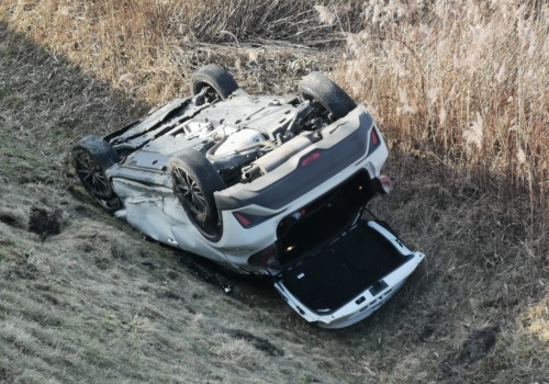 Opole Lubelski: nieustąpienie pierwszeństwa przyczyną groźnego zderzenia pojazdów. W akcji śmigłowiec LPR