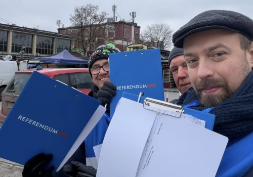 Miesięcznica inicjatywy referendalnej.