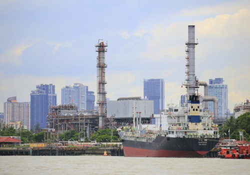 Atak na Iran. Ceny ropy mogą wystrzelić