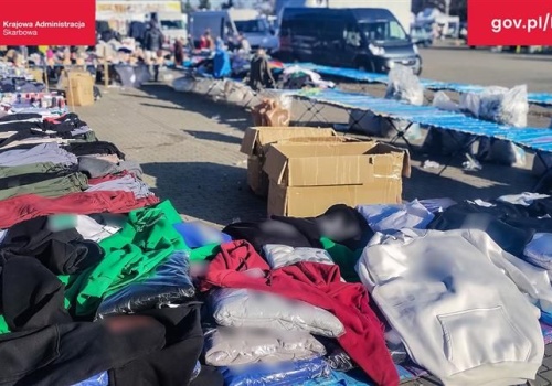 Szok! Zarekwirowano podrabiane ubrania i perfumy warte 150 tysięcy złotych!