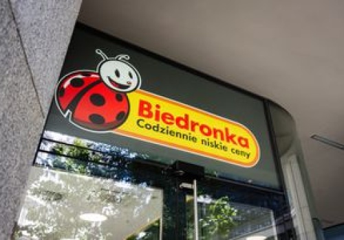 Biedronka zmienia godziny otwarcia. Tak zrobisz zakupy 28 lutego