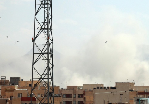 Ceny ropy, dolar i złoto po ataku na Iran. Ekspert rysuje scenariusz