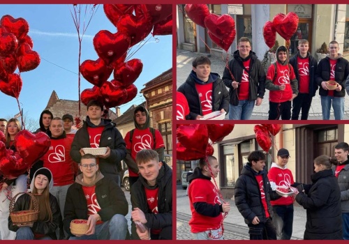 Serduszkowa ekipa w akcji. Wolontariusze nieśli radość po ulicach miasta