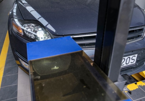 Za te wady auto najczęściej znika z drogi. Nie licz na pobłażliwość diagnosty