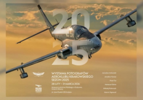 Zdjęcia fotografów Aeroklubu Krakowskiego na wystawie w Muzeum Lotnictwa Polskiego