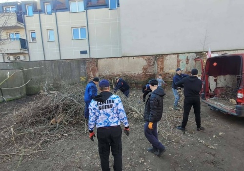 Posprzątali miejsce pamięci przy ul. Wodnej. W niedzielę obchody