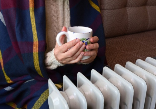 Ubóstwo energetyczne w UE spada. Dane pokazują, gdzie naprawdę jest ciepło, a gdzie zimno