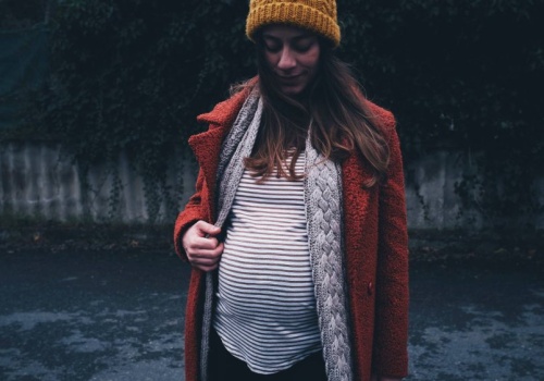 Trend Zetek na bycie rodzicem. Mnie bawi, ale to realna moda wśród młodych