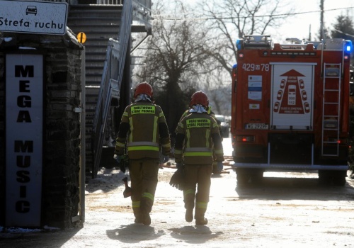 Pożar zakładu chemicznego w Wągrowcu. Wysłano alert RCB