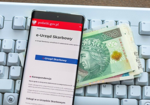 Kupujesz na OLX lub Vinted? Te zmiany w przepisach to czysty zysk. Skarbówka przestanie ścigać za drobne kwoty